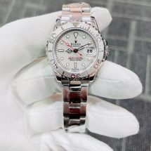 94EC8260-0FF3-4976-A1E3-07BC62251357