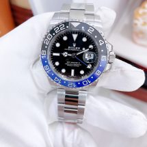 6db25835-f8ff-43cf-9cba-2cfb86e8ac77